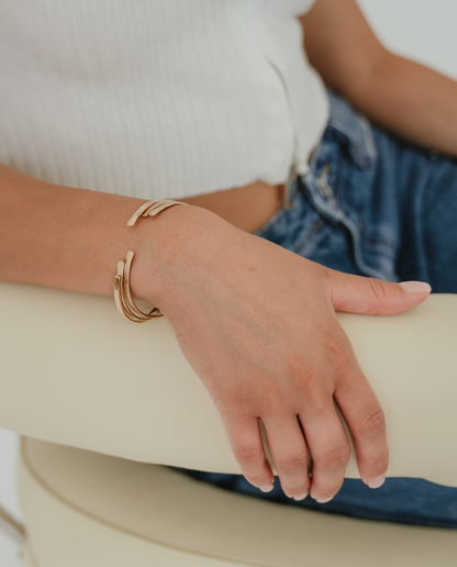 Hammered cuff set